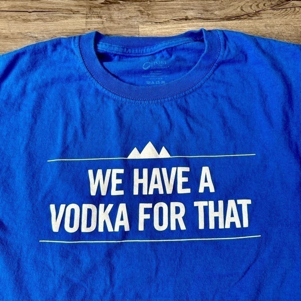 Blue Pinnacle Vodka long sleeve shirt
Port co mens M measures 19x26 - Picture 2 of 5